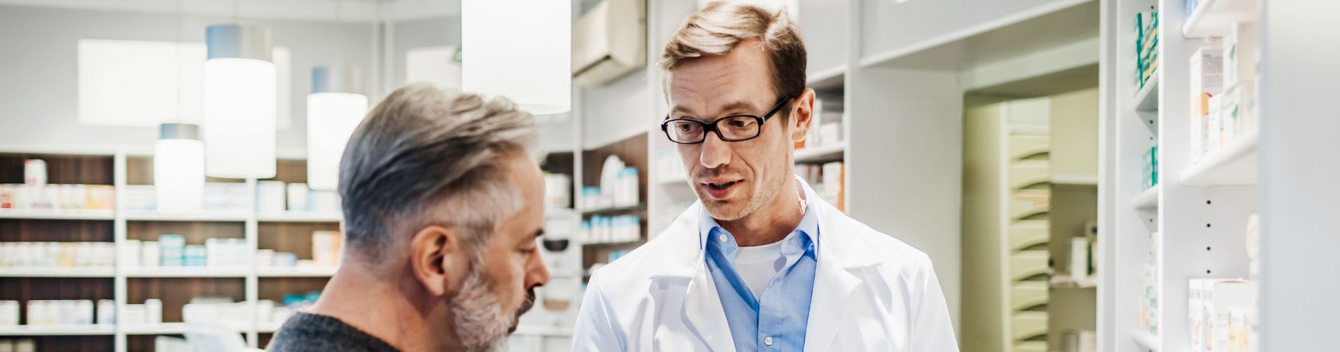 Pharmacist talking to the patient